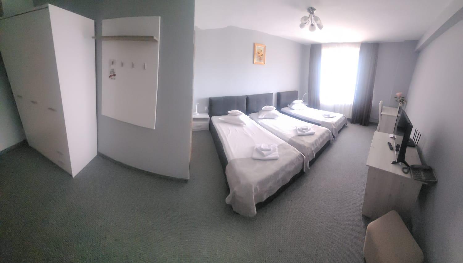 קלוז'-נאפוקה Hotel Delaf מראה חיצוני תמונה