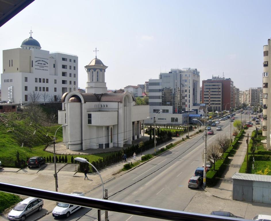 קלוז'-נאפוקה Hotel Delaf מראה חיצוני תמונה