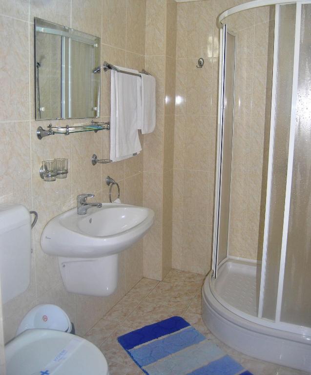 קלוז'-נאפוקה Hotel Delaf מראה חיצוני תמונה